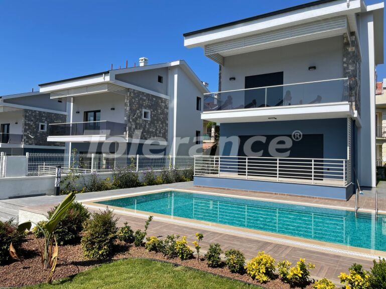 Вилла или дом от застройщика в Чалыш, Фетхие с бассейном: купить недвижимость в Турции - 57873