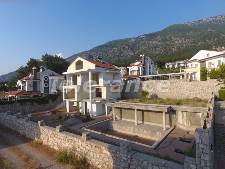 Вилла или дом от застройщика в Чалыш, Фетхие вид на море с бассейном: купить недвижимость в Турции - 69773