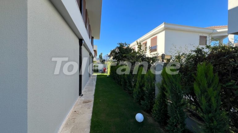 Вилла или дом от застройщика в Чамьюва, Кемер с бассейном: купить недвижимость в Турции - 103961