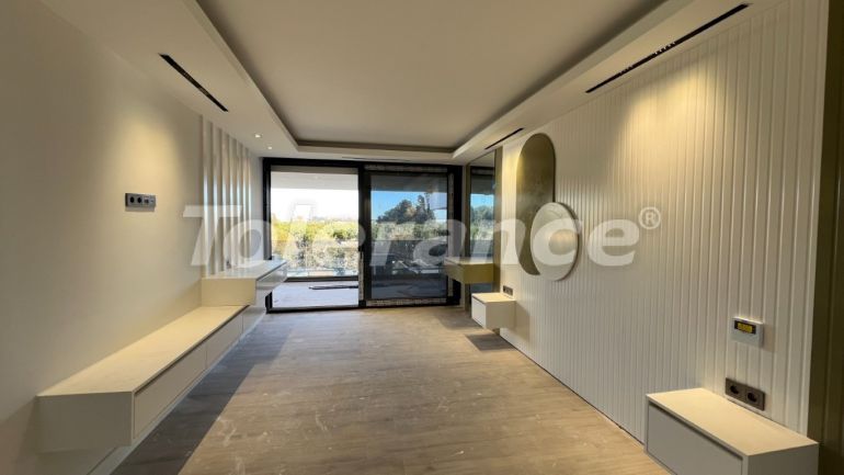 Вилла или дом от застройщика в Чамьюва, Кемер с бассейном: купить недвижимость в Турции - 103973