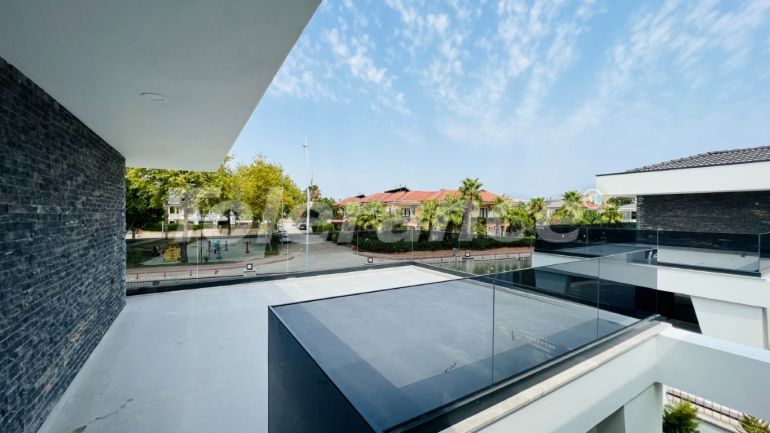 Вилла или дом от застройщика в Чамьюва, Кемер с бассейном: купить недвижимость в Турции - 104001