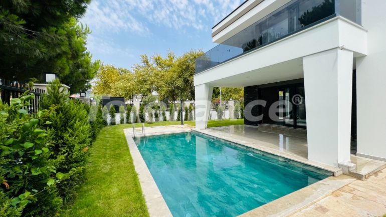 Вилла или дом от застройщика в Чамьюва, Кемер с бассейном: купить недвижимость в Турции - 104012