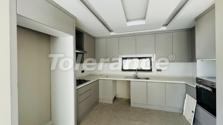 Вилла или дом от застройщика в Чамьюва, Кемер с бассейном: купить недвижимость в Турции - 104015