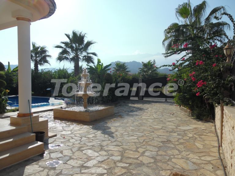 Вилла или дом от застройщика в Чамьюва, Кемер с бассейном: купить недвижимость в Турции - 126166