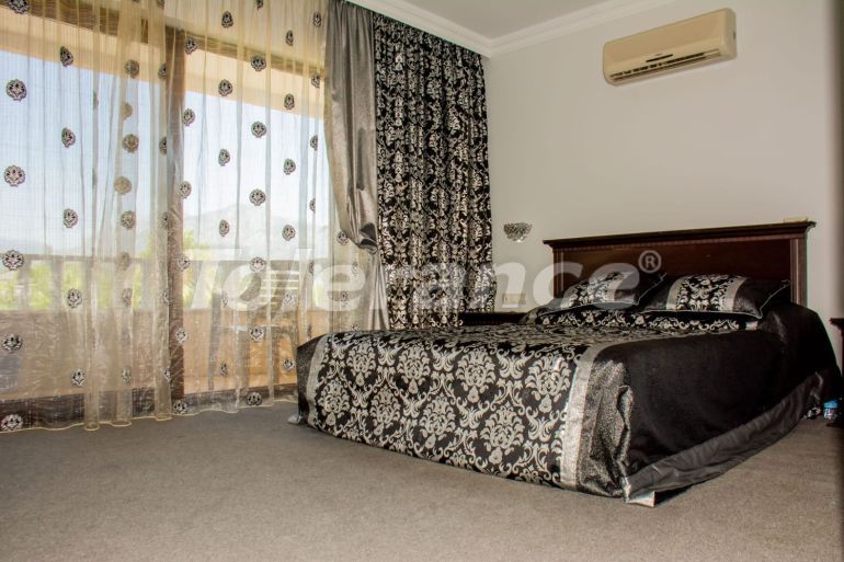 Вилла или дом от застройщика в Чамьюва, Кемер с бассейном: купить недвижимость в Турции - 126185