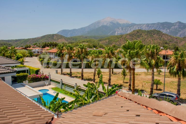 Вилла или дом от застройщика в Чамьюва, Кемер с бассейном: купить недвижимость в Турции - 126189