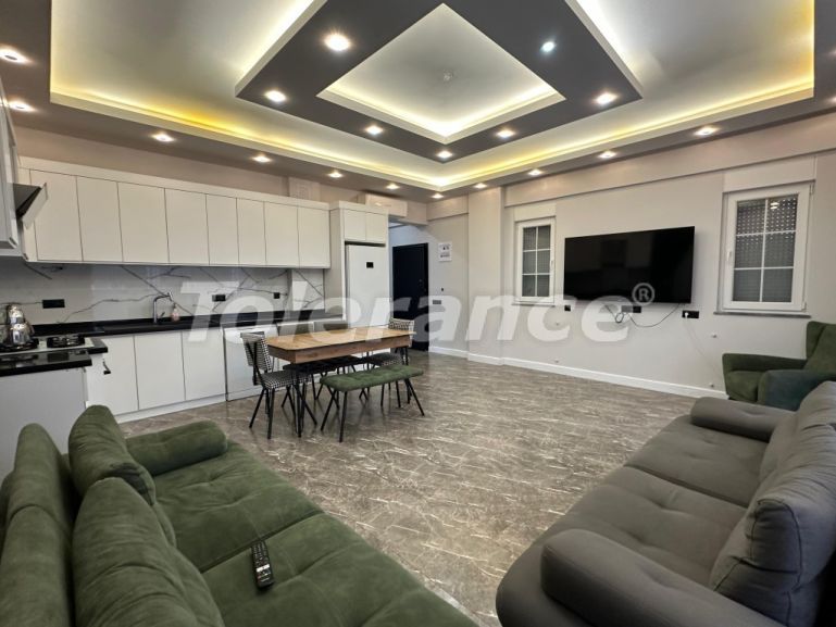 Вилла или дом в Чамьюва, Кемер с бассейном: купить недвижимость в Турции - 133071