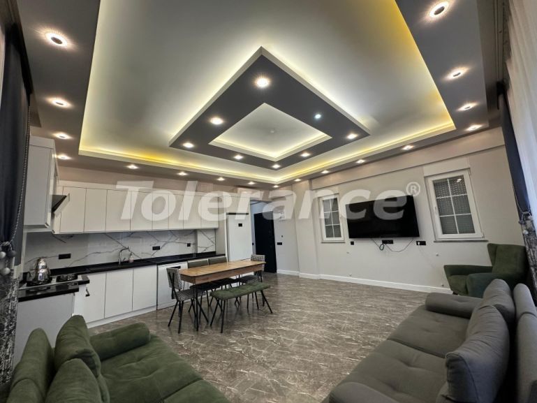 Вилла или дом в Чамьюва, Кемер с бассейном: купить недвижимость в Турции - 133076