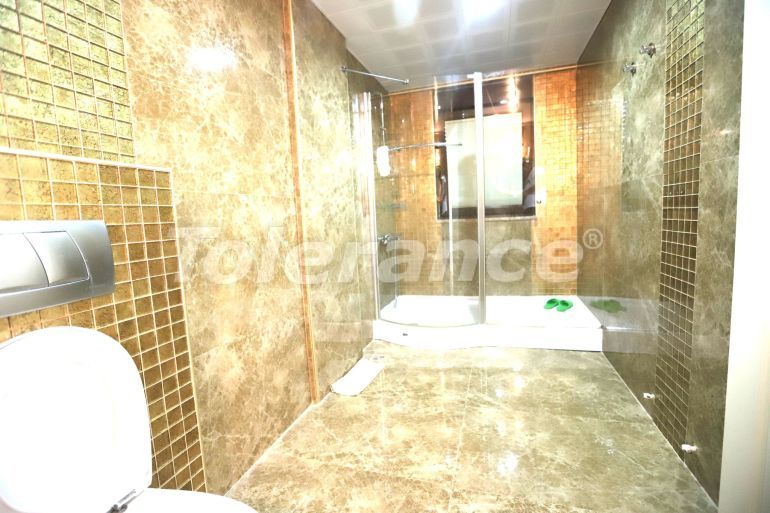 Вилла или дом в Чамьюва, Кемер с бассейном: купить недвижимость в Турции - 133242