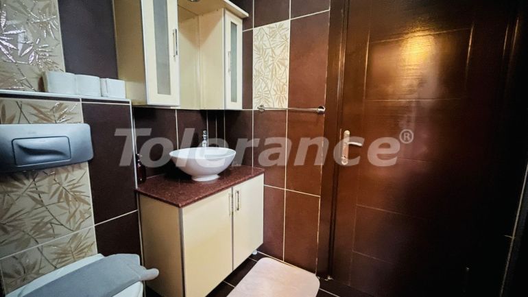 Вилла или дом в Чамьюва, Кемер с бассейном: купить недвижимость в Турции - 136276