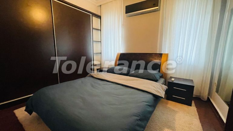 Вилла или дом в Чамьюва, Кемер с бассейном: купить недвижимость в Турции - 136285