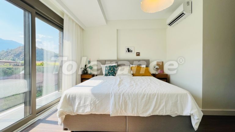 Вилла или дом в Чамьюва, Кемер с бассейном: купить недвижимость в Турции - 136307