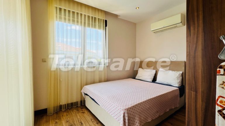 Вилла или дом в Чамьюва, Кемер с бассейном: купить недвижимость в Турции - 136662