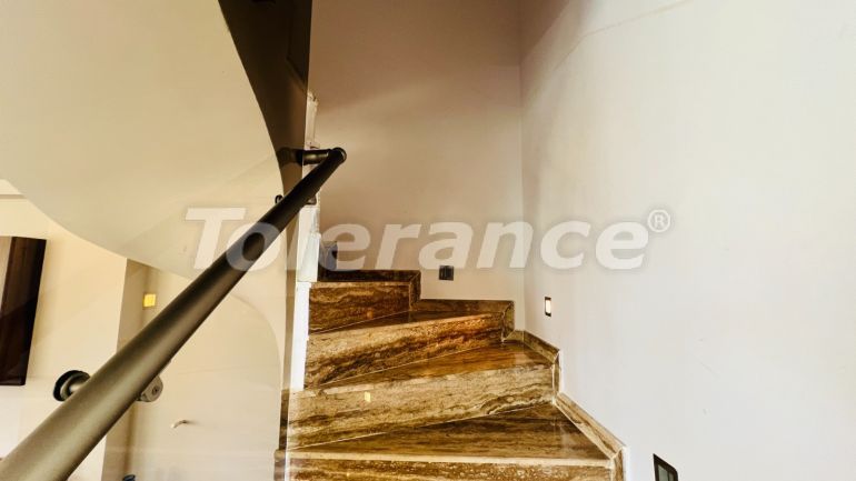 Вилла или дом в Чамьюва, Кемер с бассейном: купить недвижимость в Турции - 136678