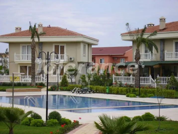 Вилла или дом от застройщика в Çamyuva, Кемер с бассейном: купить недвижимость в Турции - 1892