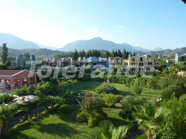 Вилла или дом от застройщика в Çamyuva, Кемер с бассейном - 2016 Вилла или дом от застройщика в Çamyuva, Кемер с бассейном: купить недвижимость в Турции - 2016