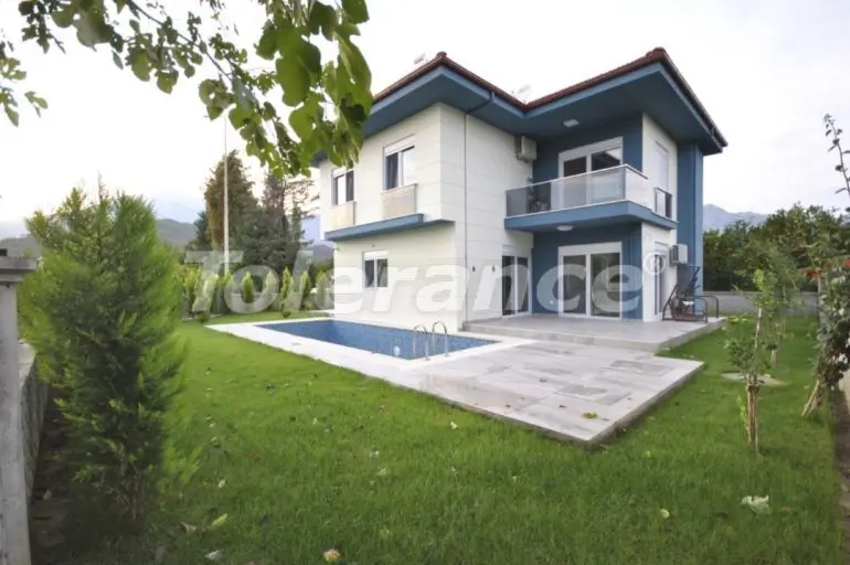 Вилла или дом в Çamyuva, Кемер с бассейном: купить недвижимость в Турции - 29645