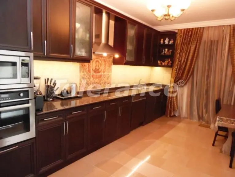 Вилла или дом от застройщика в Чамьюва, Кемер с бассейном: купить недвижимость в Турции - 30087