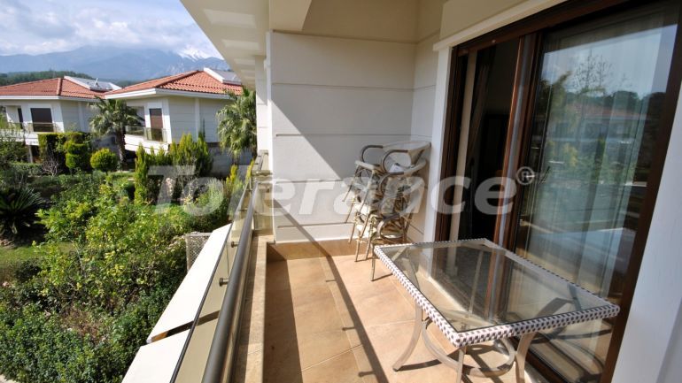 Вилла или дом в Çamyuva, Кемер с бассейном - 42936 Вилла или дом в Çamyuva, Кемер с бассейном: купить недвижимость в Турции - 42936