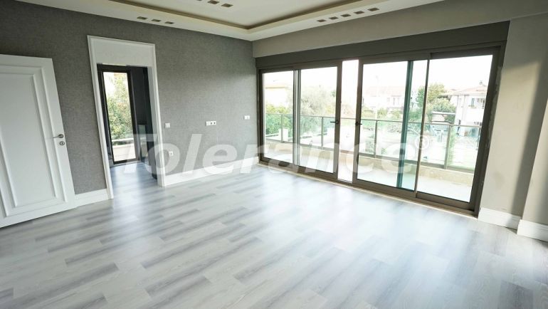 Вилла или дом от застройщика в Çamyuva, Кемер с бассейном: купить недвижимость в Турции - 46712