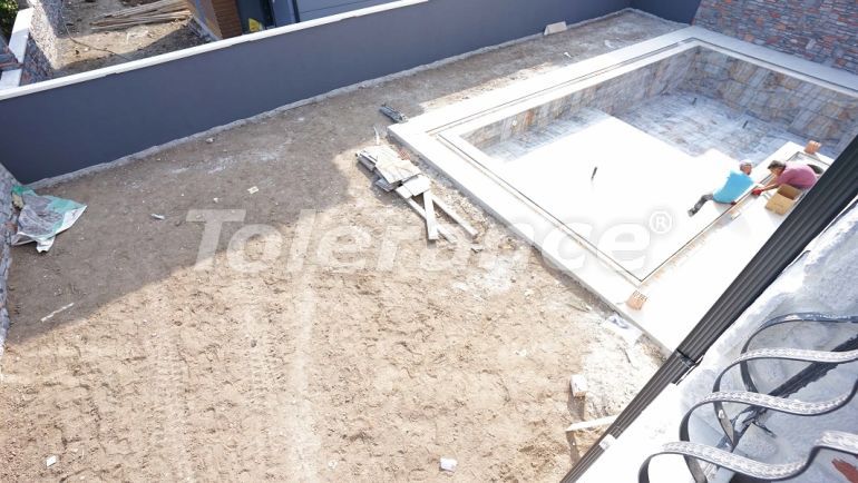 Вилла или дом от застройщика в Çamyuva, Кемер с бассейном: купить недвижимость в Турции - 46835