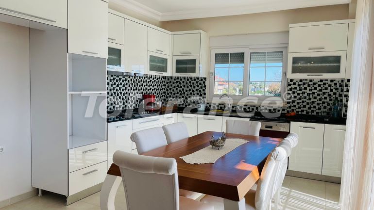 Вилла или дом в Чамьюва, Кемер: купить недвижимость в Турции - 48160