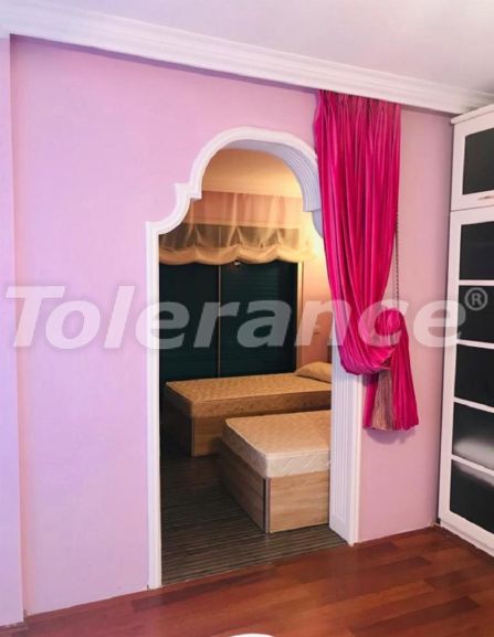 Вилла или дом в Чамьюва, Кемер с бассейном: купить недвижимость в Турции - 50937