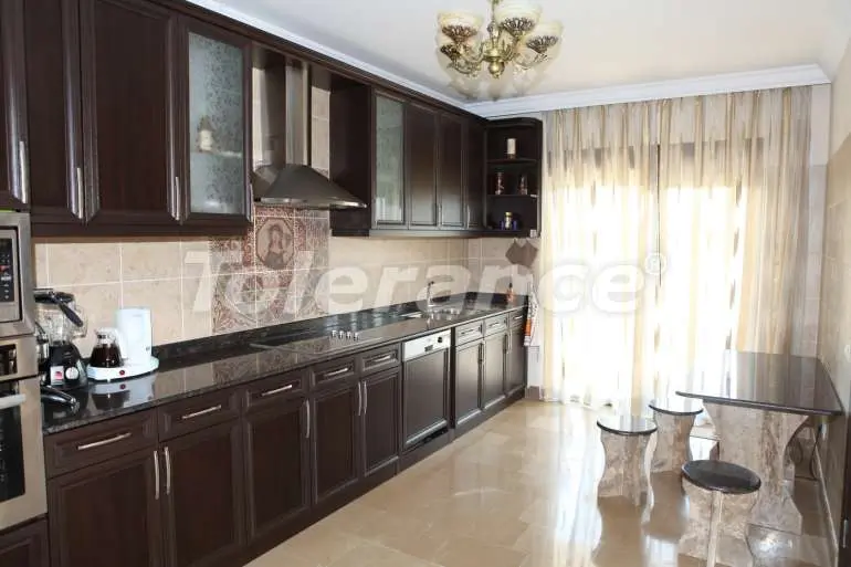 Вилла или дом от застройщика в Чамьюва, Кемер с бассейном: купить недвижимость в Турции - 5143