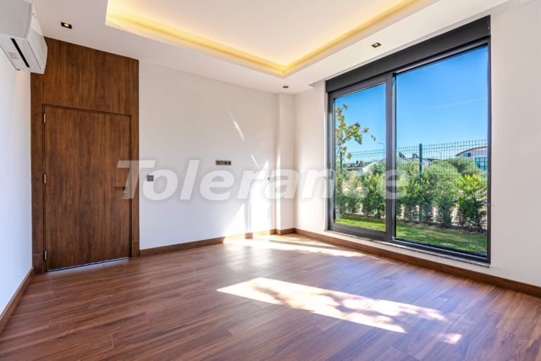 Вилла или дом от застройщика в Центре Белека, Белек с бассейном: купить недвижимость в Турции - 102062