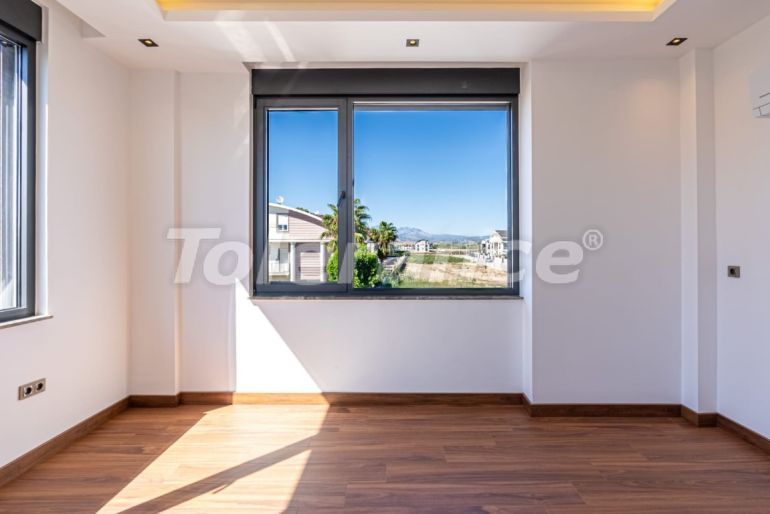 Вилла или дом от застройщика в Центре Белека, Белек с бассейном: купить недвижимость в Турции - 102083