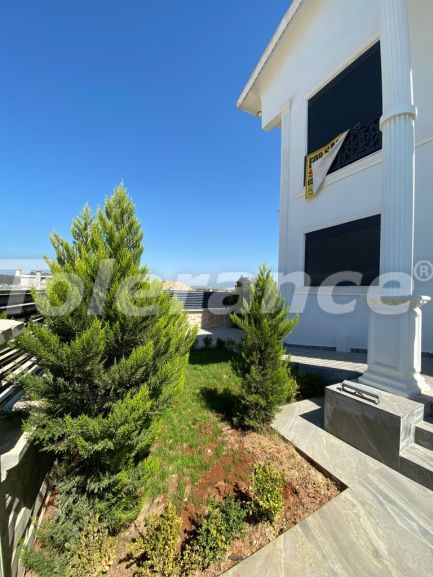 Вилла или дом в Центре Белека, Белек с бассейном: купить недвижимость в Турции - 102908