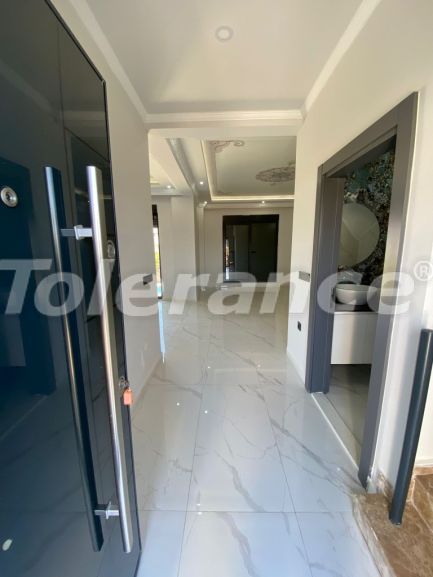 Вилла или дом в Центре Белека, Белек с бассейном: купить недвижимость в Турции - 102921