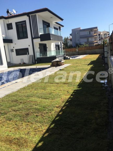 Вилла или дом в Центре Белека, Белек с бассейном: купить недвижимость в Турции - 49976