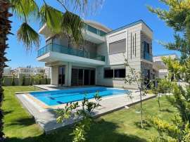 Вилла или дом от застройщика в Центре Белека, Белек с бассейном: купить недвижимость в Турции - 53137