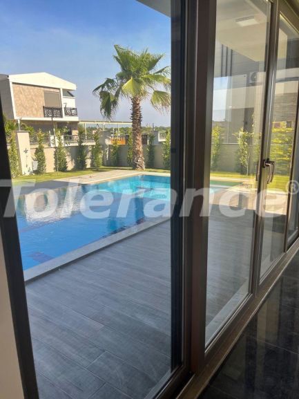 Вилла или дом от застройщика в Центре Белека, Белек с бассейном: купить недвижимость в Турции - 53141