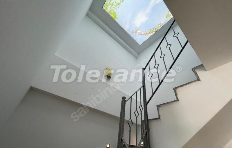 Вилла или дом в Центре Белека, Белек с бассейном: купить недвижимость в Турции - 54343