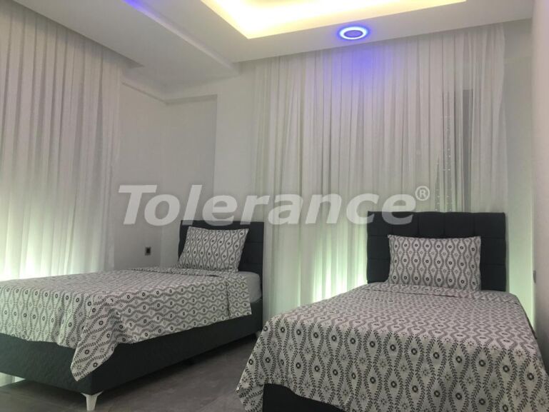 Вилла или дом в Центре Белека, Белек с бассейном: купить недвижимость в Турции - 54350