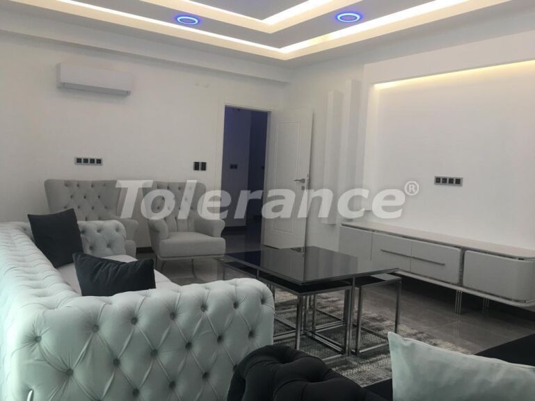 Вилла или дом в Центре Белека, Белек с бассейном: купить недвижимость в Турции - 54351