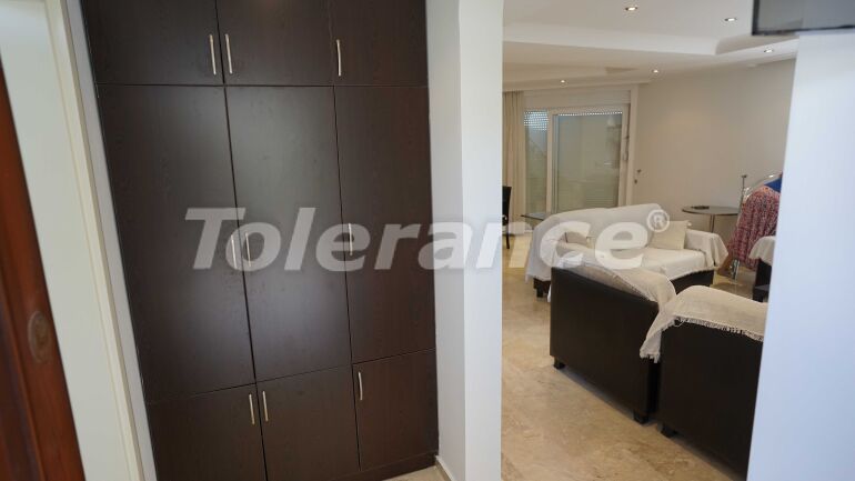 Вилла или дом в Центре Белека, Белек с бассейном: купить недвижимость в Турции - 58785