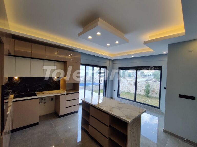 Вилла или дом от застройщика в Центре Белека, Белек с бассейном: купить недвижимость в Турции - 62838