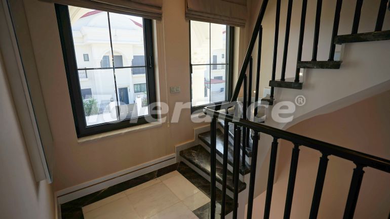 Вилла или дом от застройщика в Центре Белека, Белек с бассейном: купить недвижимость в Турции - 78818