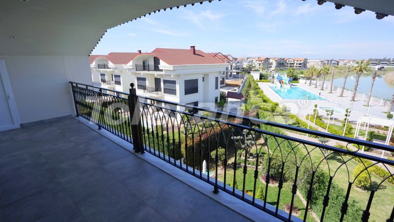 Вилла или дом от застройщика в Центре Белека, Белек с бассейном: купить недвижимость в Турции - 78821