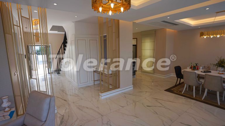 Вилла или дом от застройщика в Центре Белека, Белек с бассейном: купить недвижимость в Турции - 78831