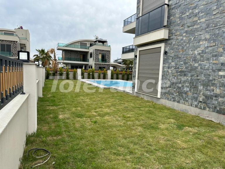 Вилла или дом от застройщика в Центре Белека, Белек с бассейном: купить недвижимость в Турции - 83452