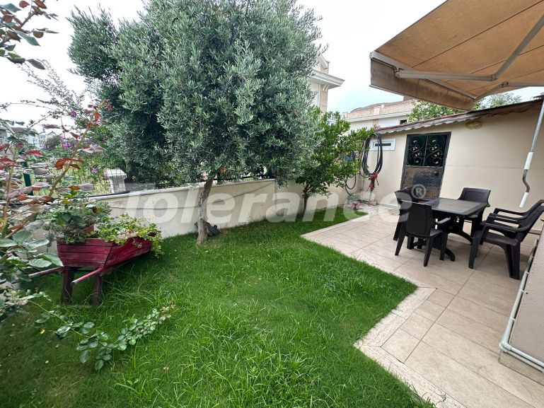 Вилла или дом в Центре Белека, Белек с бассейном: купить недвижимость в Турции - 94778