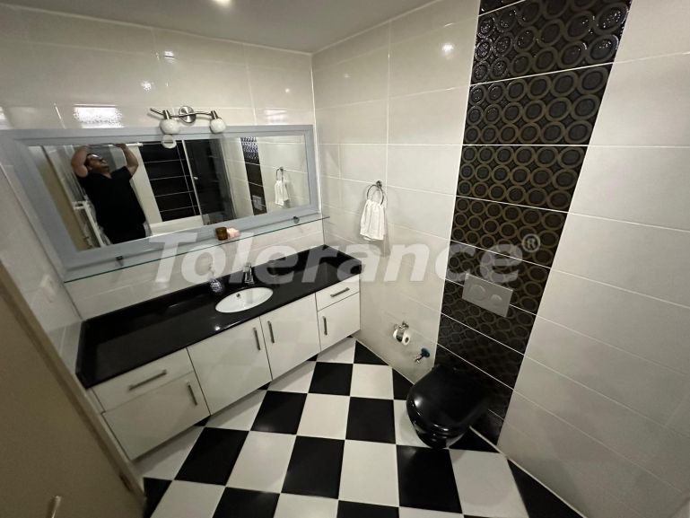 Вилла или дом в Центре Белека, Белек с бассейном: купить недвижимость в Турции - 94790