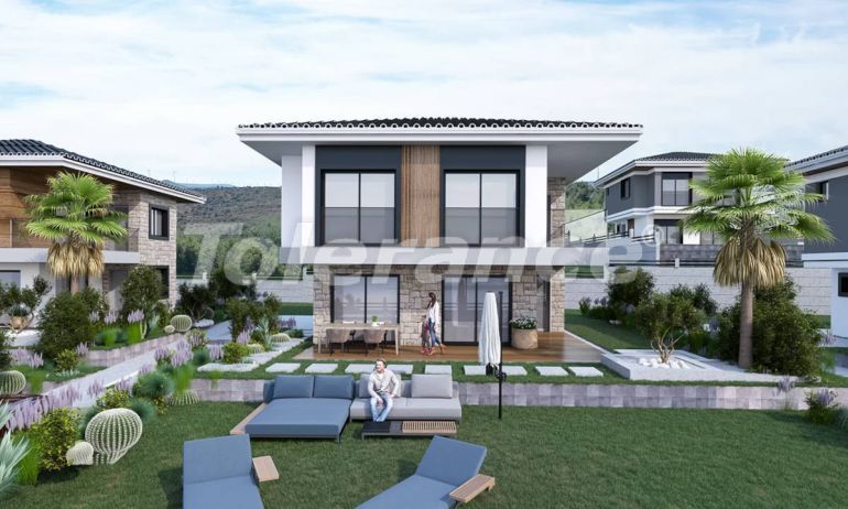 Вилла или дом от застройщика в Чешме, Измир вид на море с бассейном: купить недвижимость в Турции - 101347