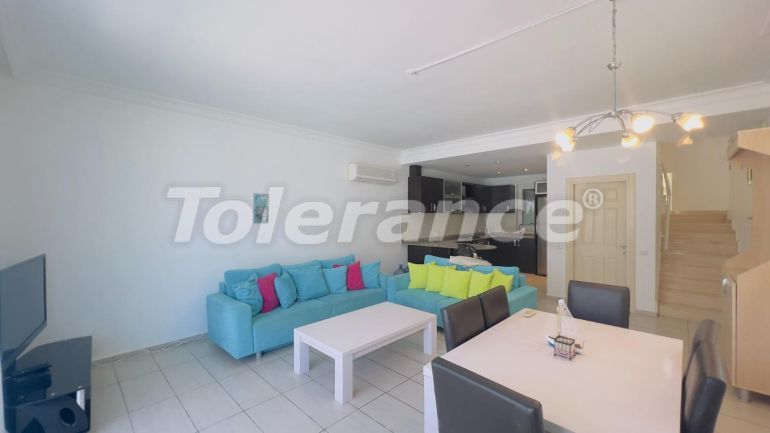 Вилла или дом в Центре Кемера, Кемер с бассейном: купить недвижимость в Турции - 111062