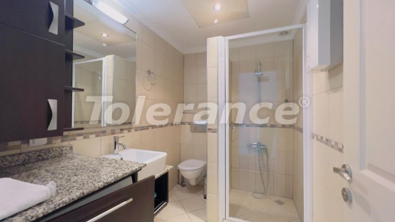 Вилла или дом в Центре Кемера, Кемер с бассейном: купить недвижимость в Турции - 111067