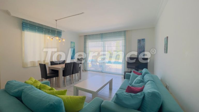 Вилла или дом в Центре Кемера, Кемер с бассейном: купить недвижимость в Турции - 111068